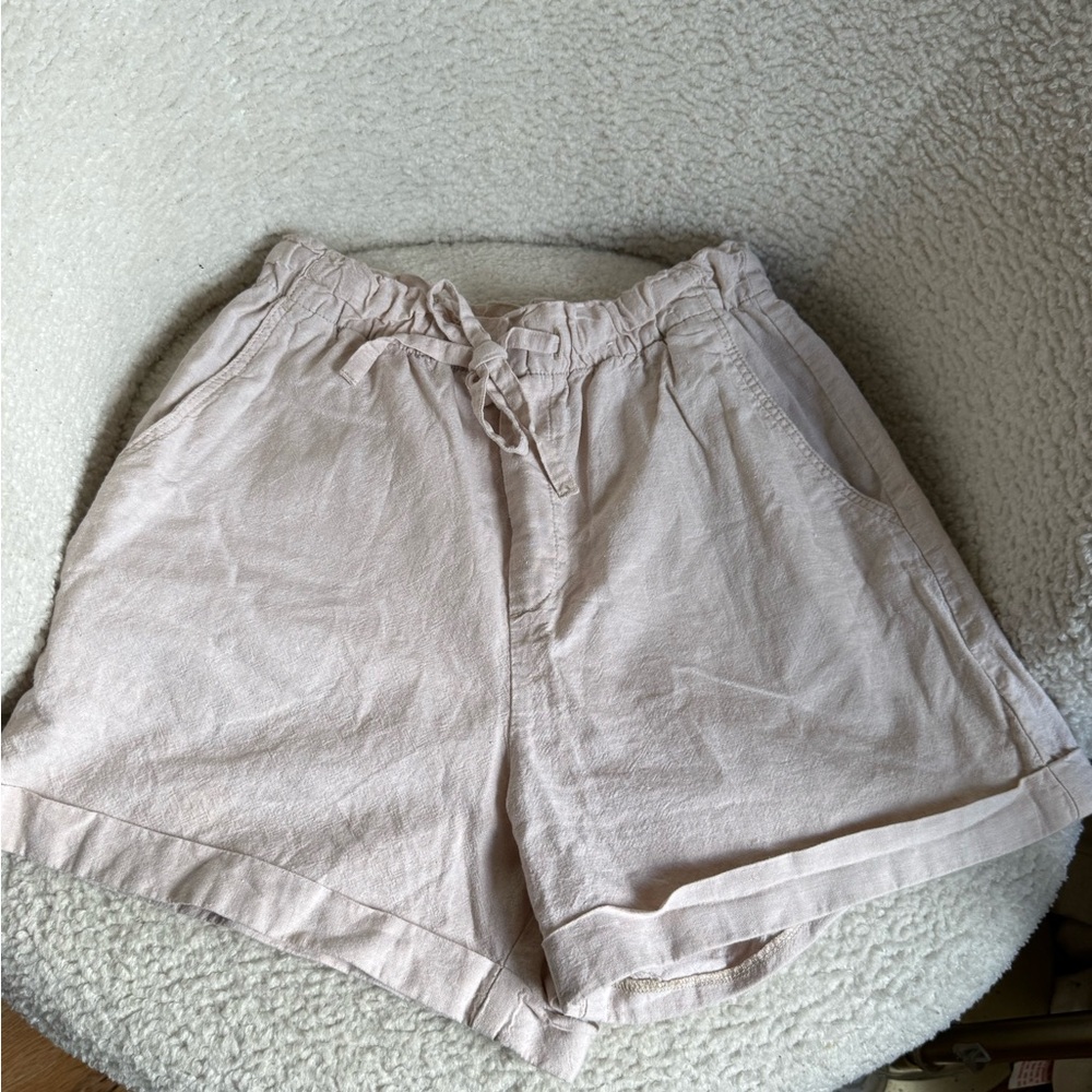 Uniqlo Tan linen Shorts